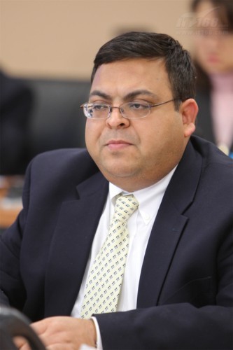 ˼��ȫ���Ј�(ch��ng)���O(ji��n) Pankaj Gupta